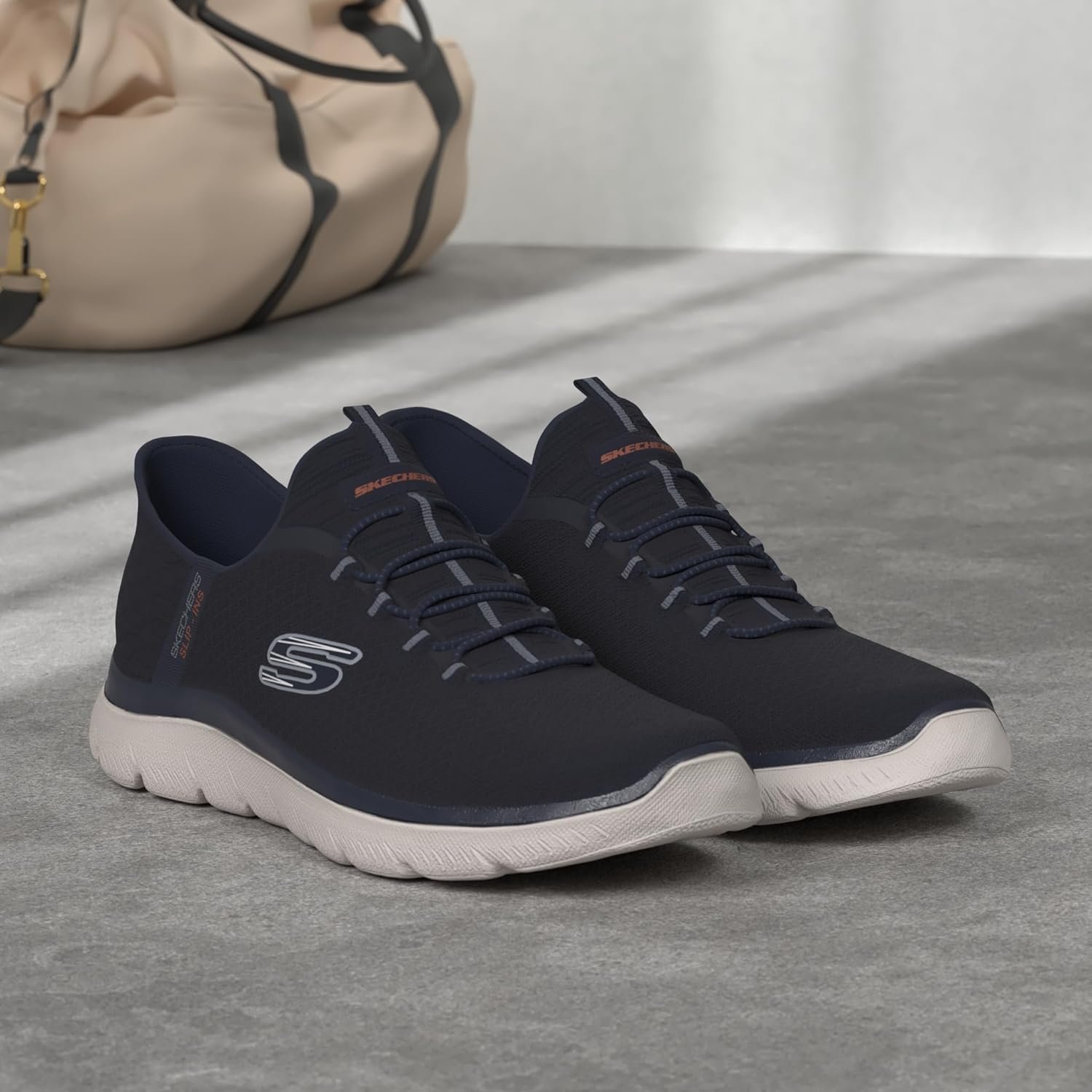 Skechers Men's D'Lux Walker Luxir Food Service Shoe - Image 5