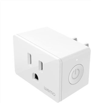 Wemo Smart Plug with Thread Outlet for Apple HomeKit Products, Lighting, Gadgets, Works W/Apple iPhone only, Easy NFC Set Up 4 Pack