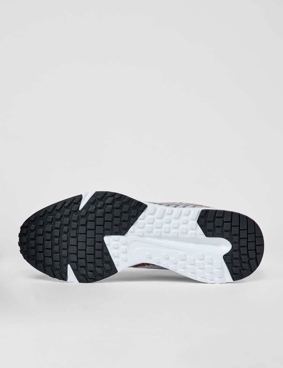 Nike Men's Run Defy Road Running Shoes - Image 3