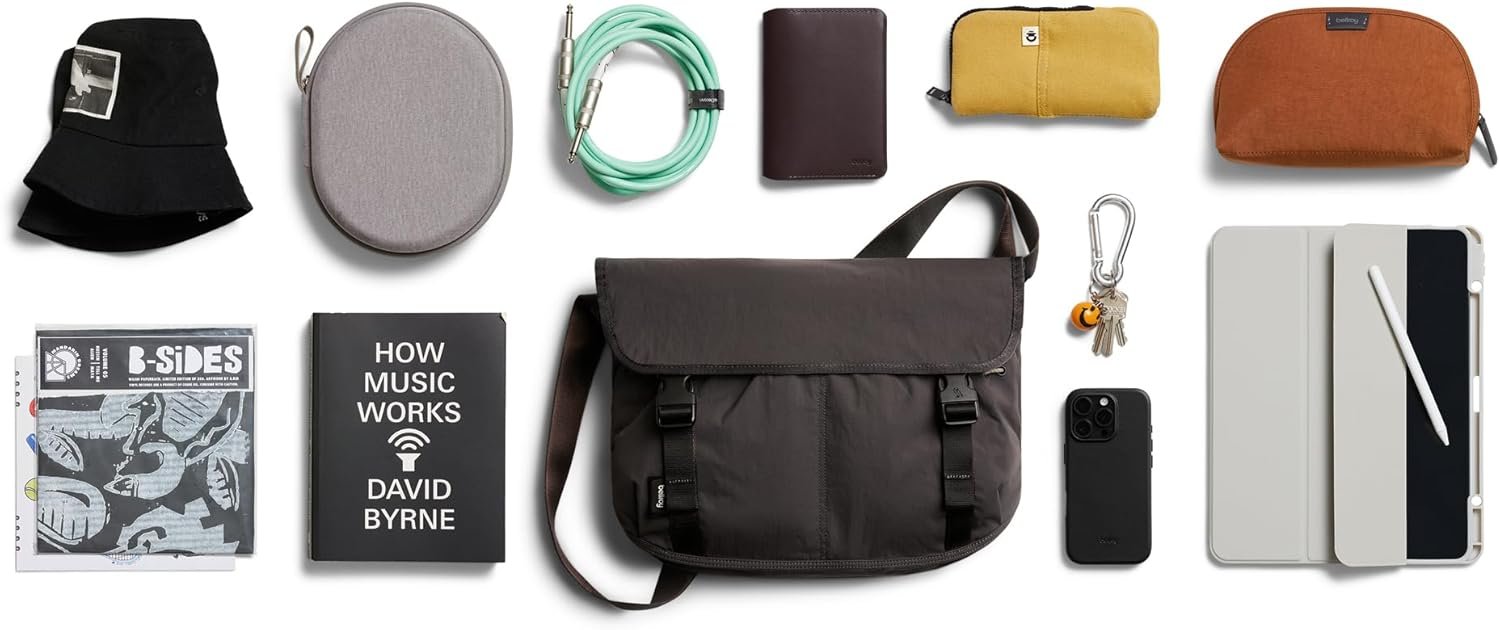 Bellroy Cinch Messenger (12 liter lightweight shoulder bag, water-resistant fabric, effortless organization) - Charcoal - Image 6