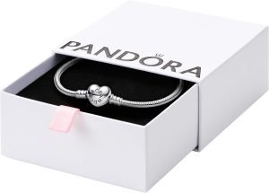 PANDORA Moments Heart Clasp Snake Chain Bracelet – Compatible Moments Charms – Gift for Her – Sterling Silver Yellow Gold – With Gift Box