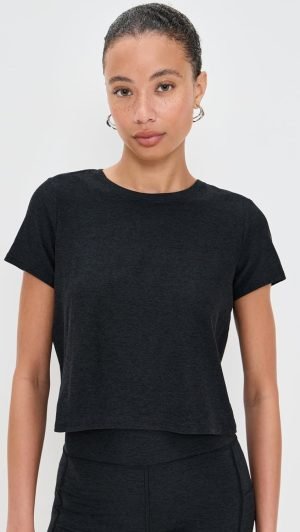 Beyond Yoga Women’s Featherweight Supreme Cropped Tee