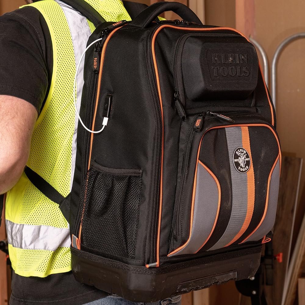 Klein Tools 62805BPTECH 28-Pocket Laptop Backpack Tool Bag, Tradesman Pro Extra-Large Tech Tool Backpack with Molded Bottom, Charging Port - Image 10