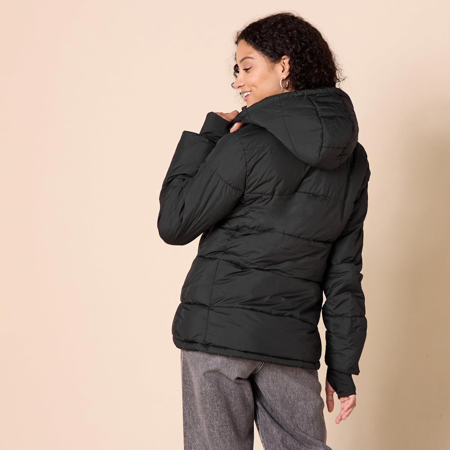 Amazon Essentials Womens Heavyweight Quilted Long-Sleeve Hooded Puffer Coat (Available in Plus Size) - Image 3