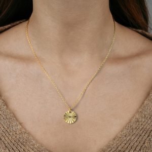 14K Gold Necklace for Women Gold Pendant Necklace for Women Trendy Medallion Radiant Graceful Charm Simple Coin Pendant Necklaces for Womens