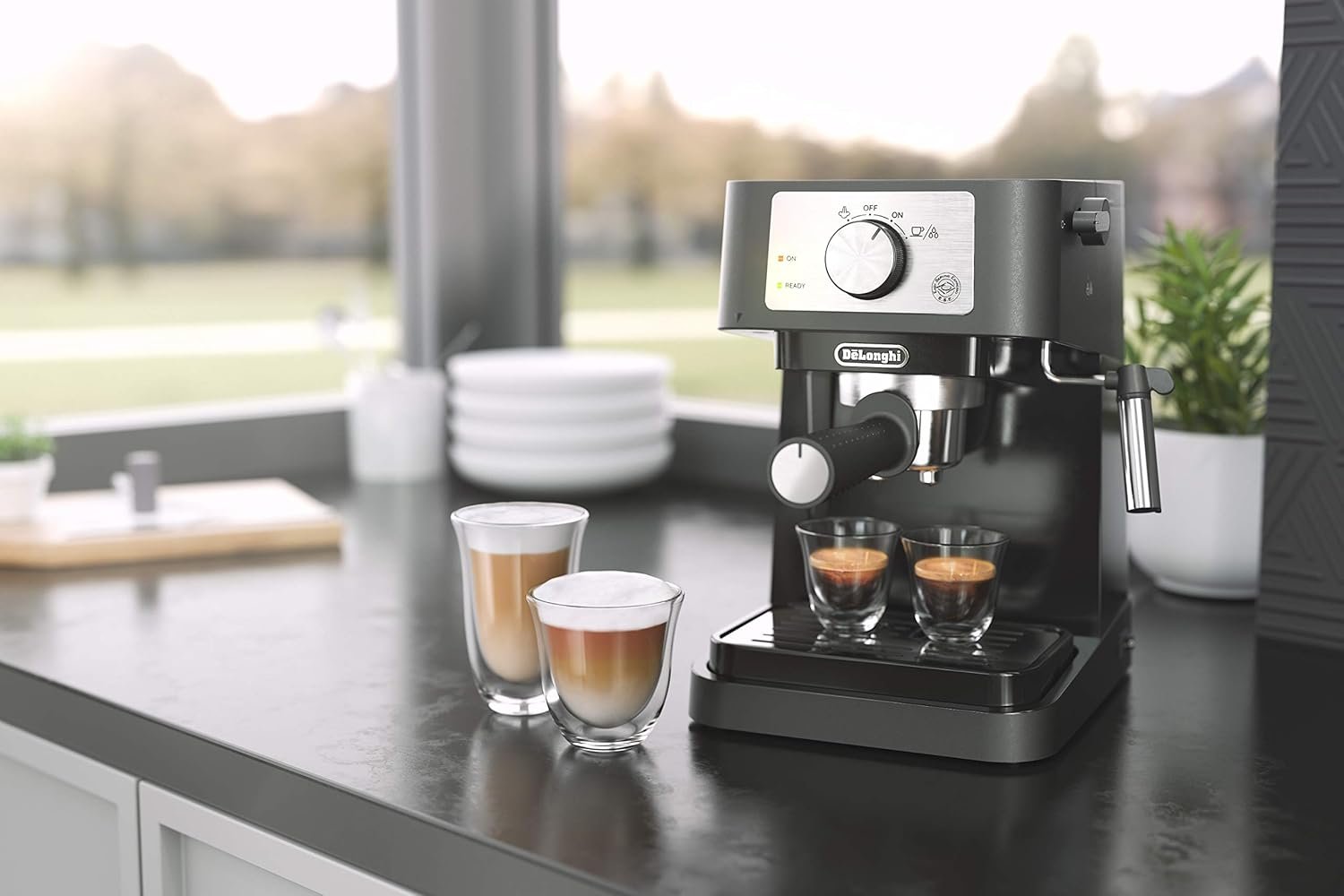 De'Longhi Stilosa Manual Espresso Machine, Compact Coffee Maker, 15 Bar Pump Pressure, Manual Milk Frother Steam Wand for Authentic Single & Double Espresso, Lattes & Cappuccinos, Tamper Included - Image 6