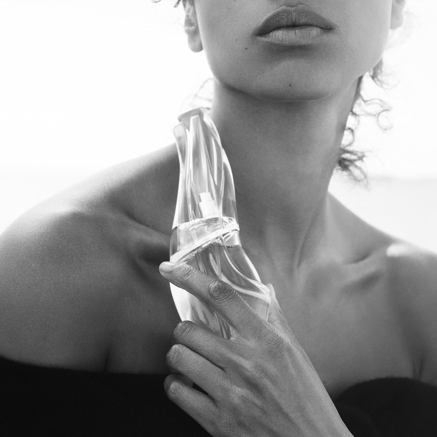 Donna Karan Cashmere Mist Eau de Parfum - Image 8
