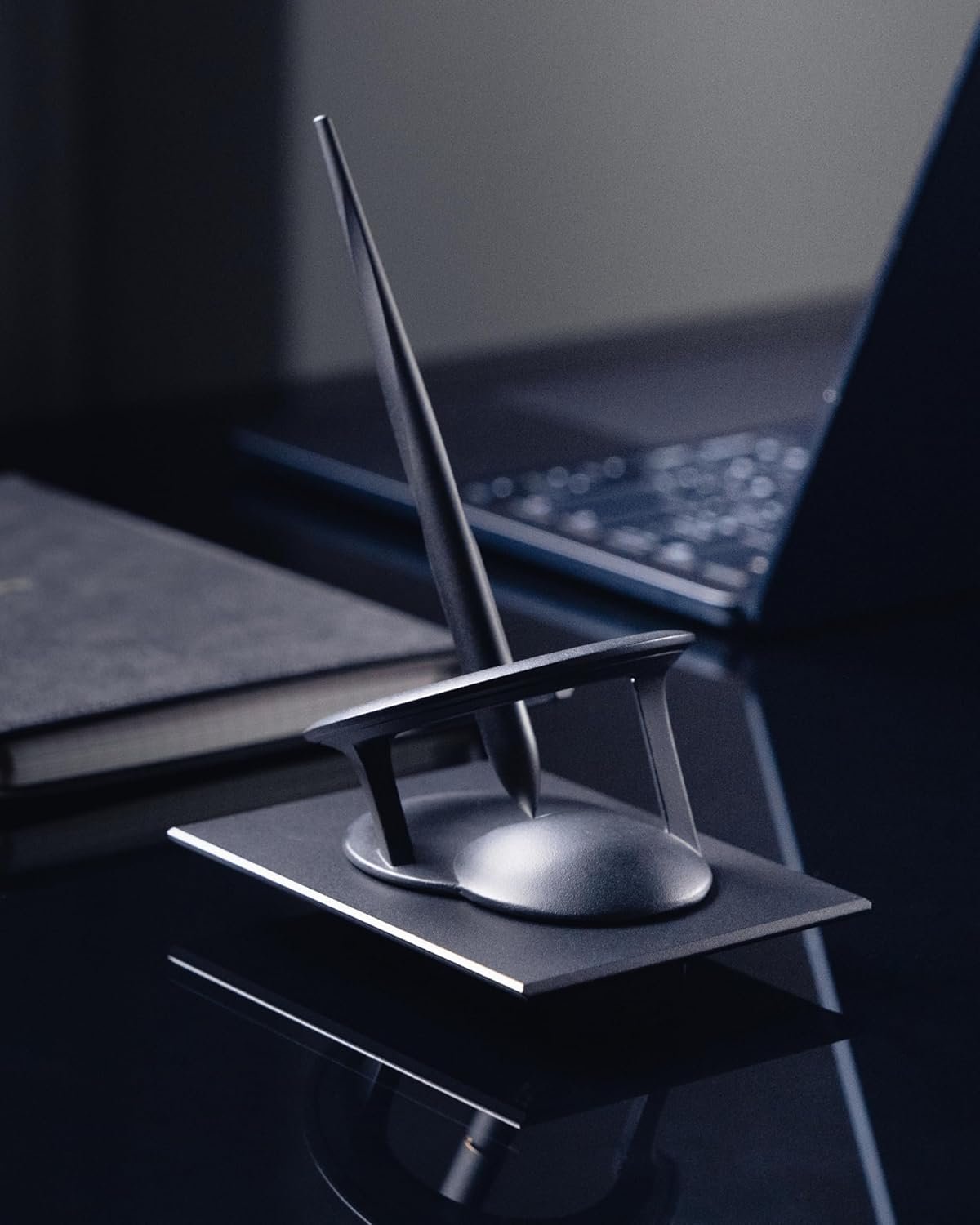 novium Hoverpen Interstellar - Space Black, Ballpoint Pen, Unique Conversational Starter, Premium Futuristic Design, Precision Flow Ink, Schmidt Ballpoint Cartridges - Image 8