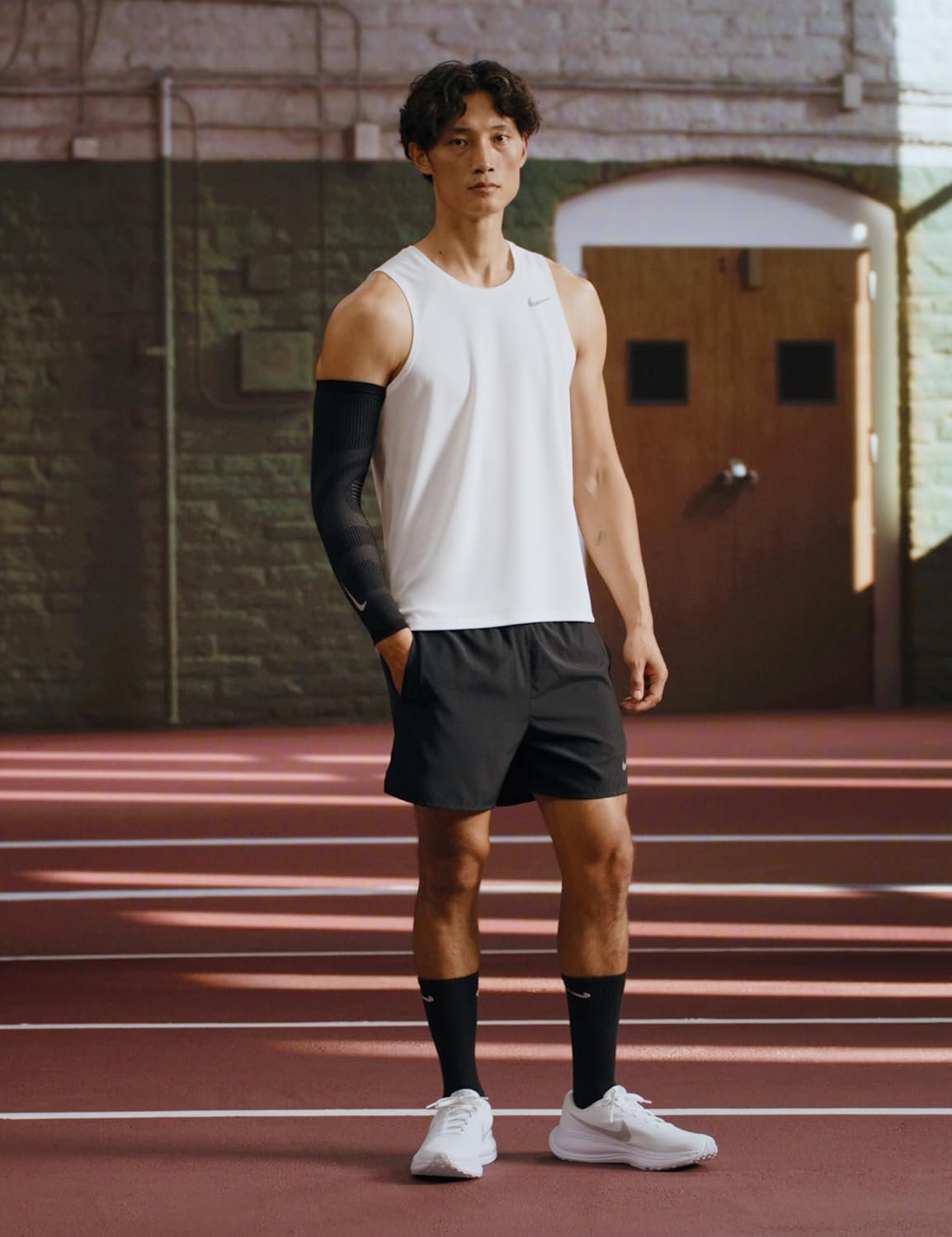 Nike Men's Revolution 8 Road Running Shoes - Image 7